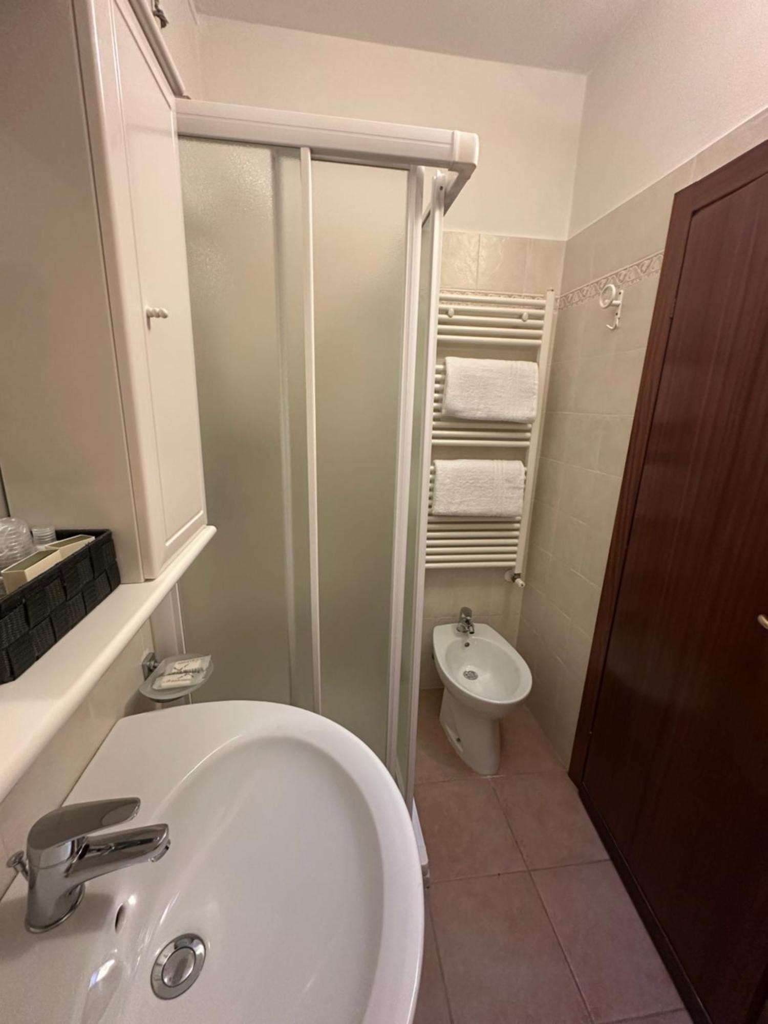 Hotel Garni Bel Sito Tremosine Kültér fotó
