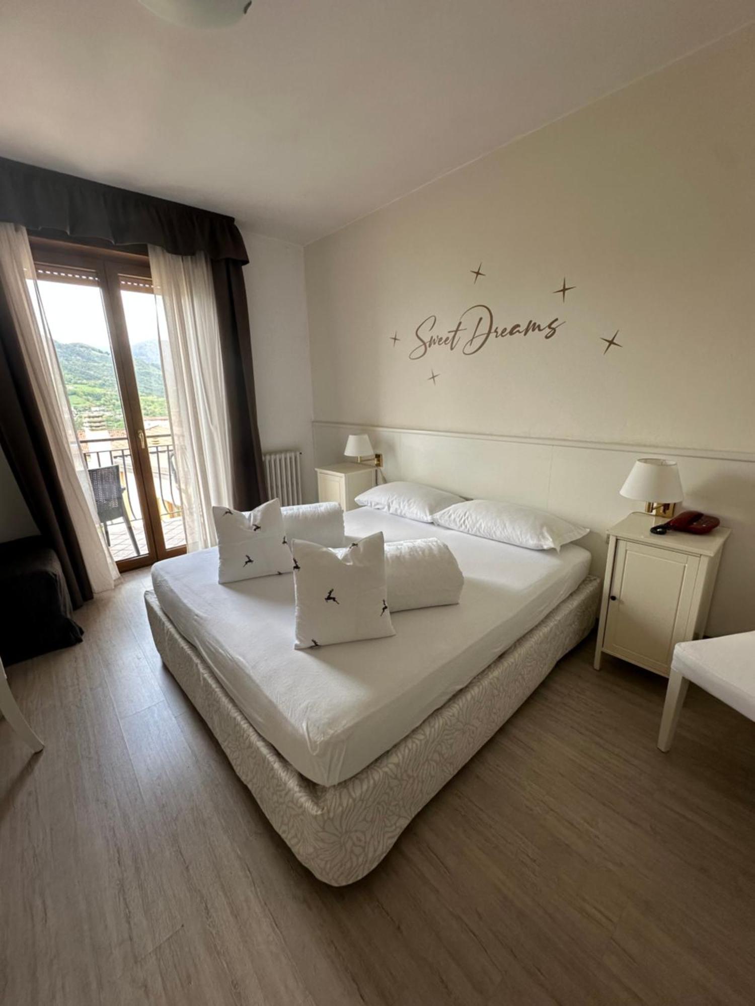 Hotel Garni Bel Sito Tremosine Kültér fotó